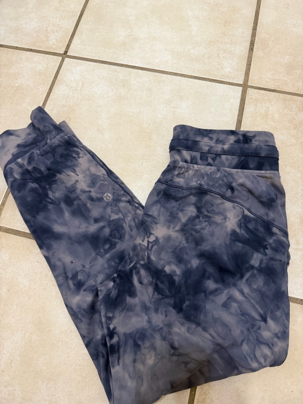 Lululemon Ready to Rulu Jogger 23”